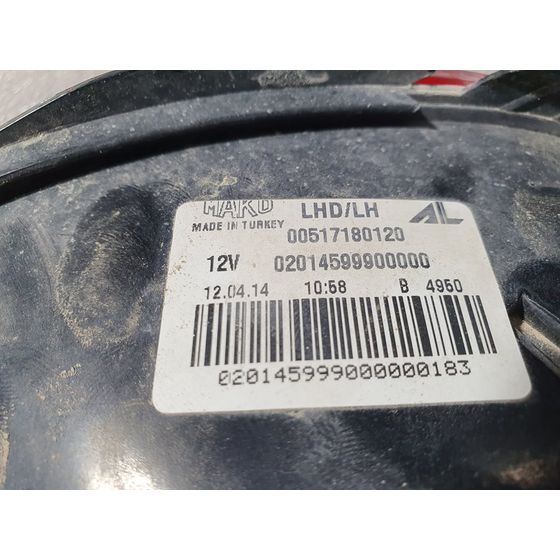 Piloto Trasero Izquierdo Paragolpes para Alfa Romeo Mito (145)