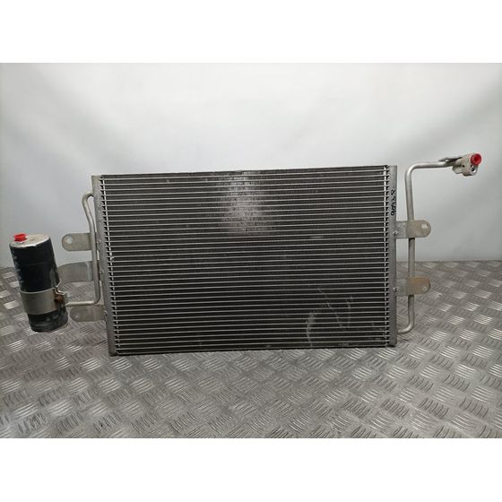 Condensador / Radiador Aire Acondicionado Para Volkswagen New Beetle
