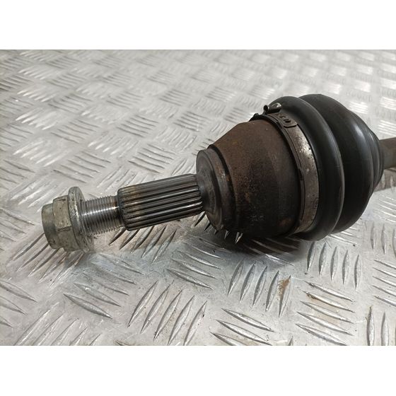Transmision Delantera Izquierda Para Ford Fiesta