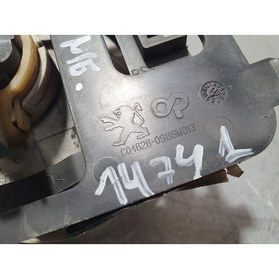 Faro Antiniebla Derecho Para Peugeot 5008
