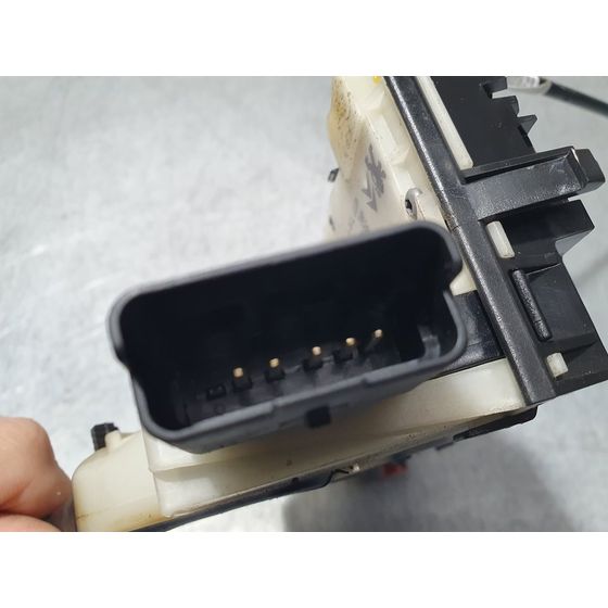 Cerradura Puerta Trasera Izquierda Para Peugeot 2008