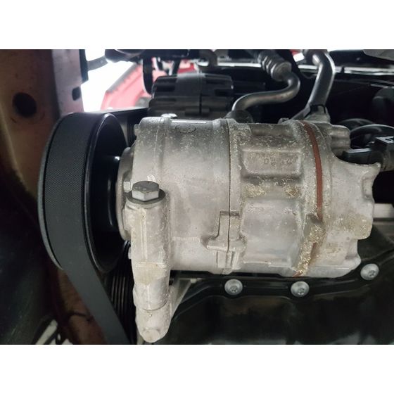 Compresor Aire Acondicionado Para Volkswagen Golf Vii Sportsvan