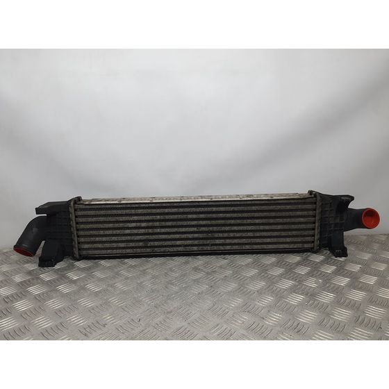 Intercooler para Ford Focus Berlina (Cap)