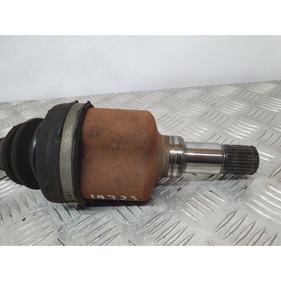 Transmision Delantera Izquierda Para Ford Focus Berlina