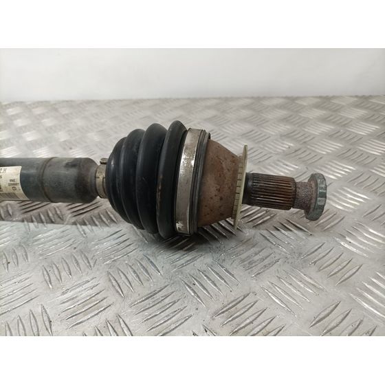 Transmision Delantera Derecha Para Volkswagen Polo