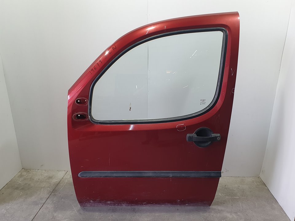 Puerta Delantera Izquierda Para Fiat Doblo Cargo
