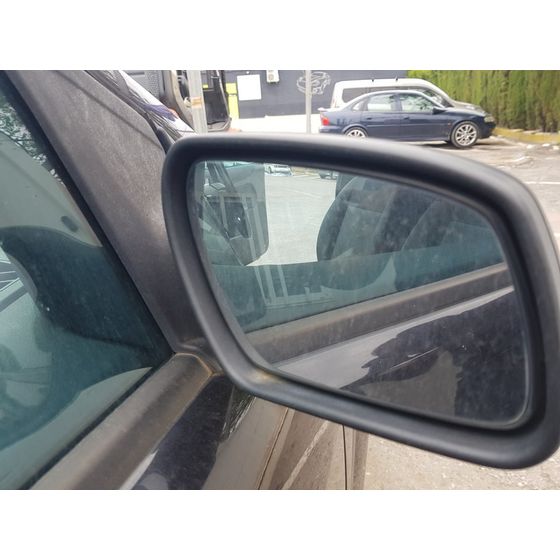 Retrovisor Derecho Para Ford Focus Berlina