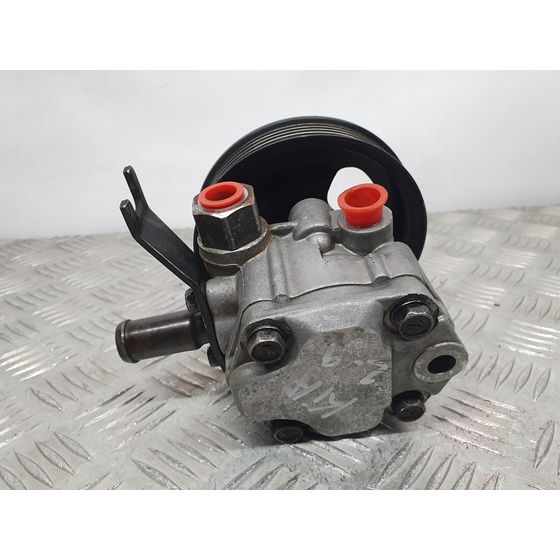 Bomba Direccion para Kia Carnival Ii