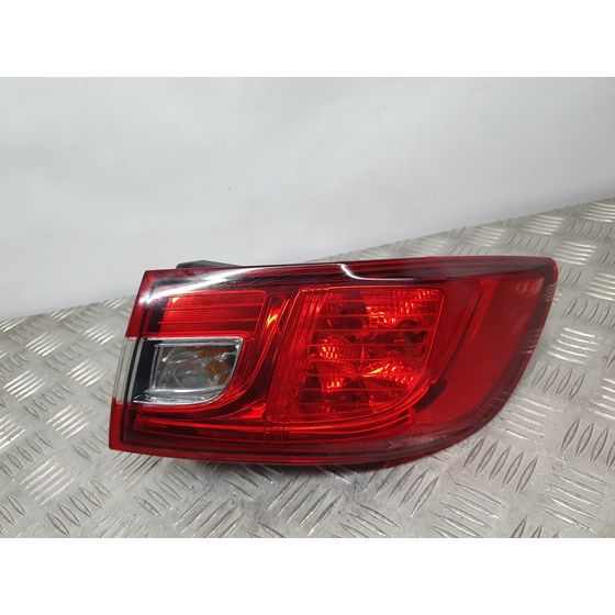 Piloto Trasero Derecho para Renault Clio Iv
