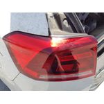 Piloto Trasero Izquierdo Para Volkswagen Passat Variant
