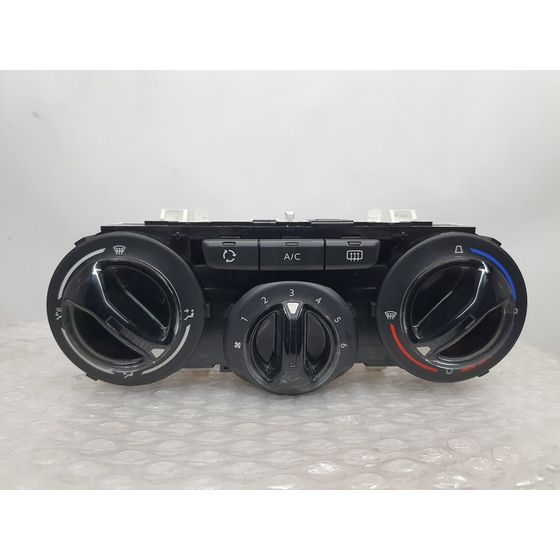 Mando Calefaccion / Aire Acondicionado Para Peugeot 208