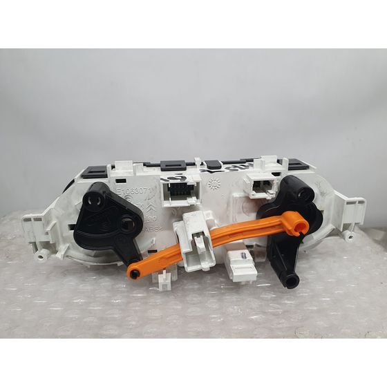 Mando Calefaccion / Aire Acondicionado Para Peugeot 208
