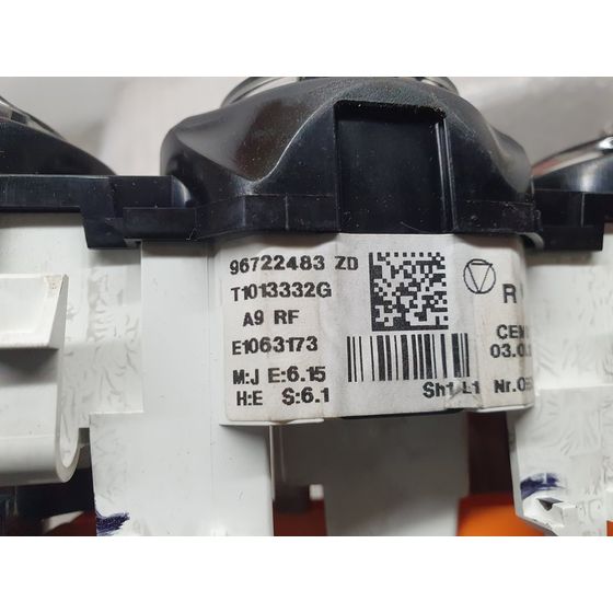 Mando Calefaccion / Aire Acondicionado Para Peugeot 208
