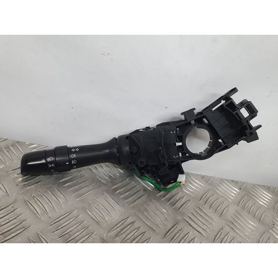 Mando Luces Para Toyota Yaris