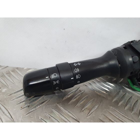 Mando Luces Para Toyota Yaris