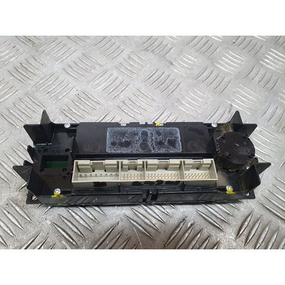 Mando Climatizador Para Volkswagen Polo Berlina