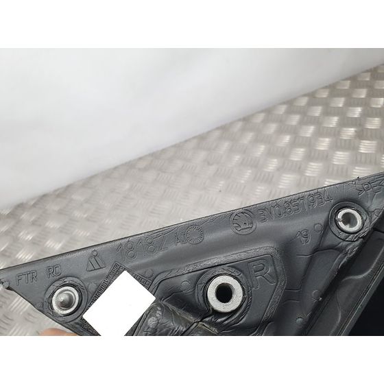 Retrovisor Derecho Para Skoda Superb