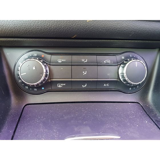 Mando Climatizador para Mercedes-Benz Clase Gla (W156)