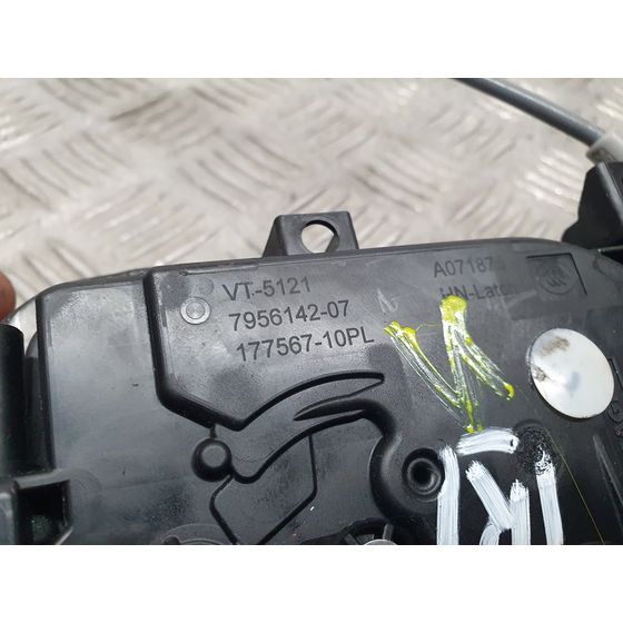 Cerradura Puerta Delantera Derecha Para Bmw Serie 2 Gran Coupe