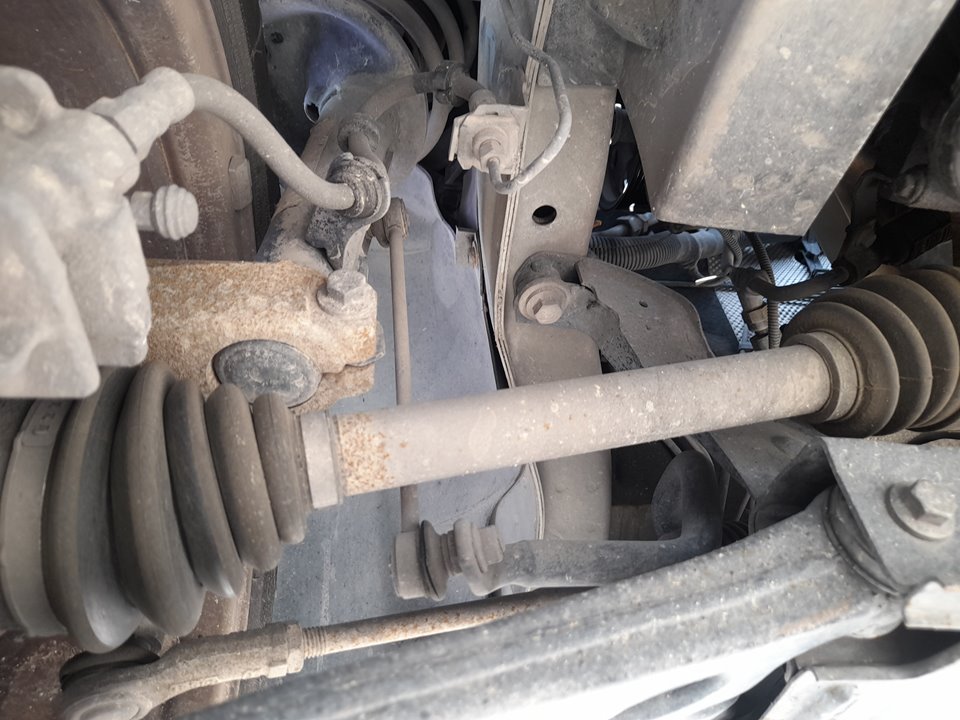 Transmision Delantera Derecha Para Ford Focus Berlina