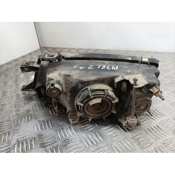 Faro Derecho Para Suzuki Baleno Berlina Sy