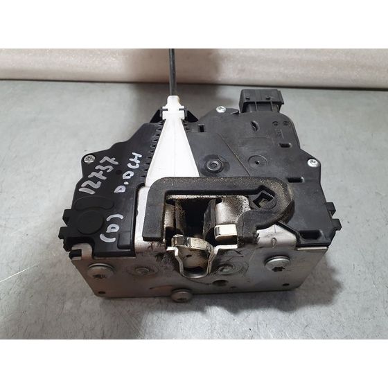 Cerradura Puerta Delantera Derecha Para Fiat Punto
