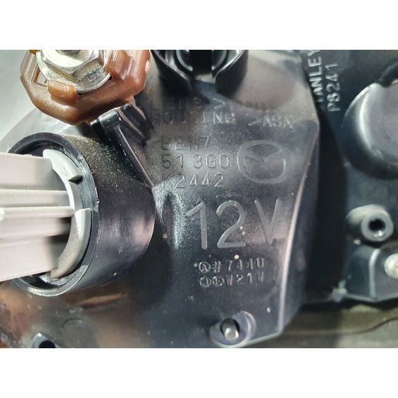 Piloto Trasero Izquierdo Para Mazda 3 Lim.