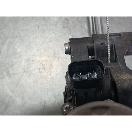 Elevalunas Delantero Derecho Para Hyundai I 20