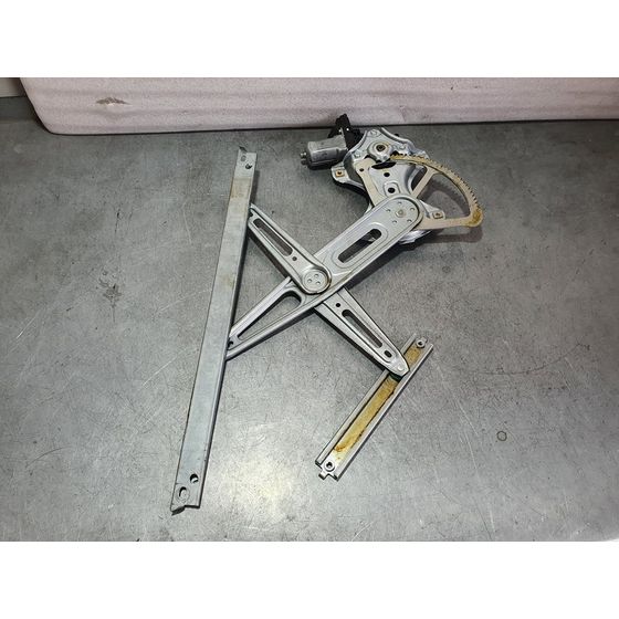 Elevalunas Delantero Derecho Para Toyota Yaris