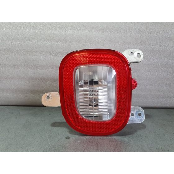 Piloto Trasero Derecho Paragolpes para Fiat Panda (319)