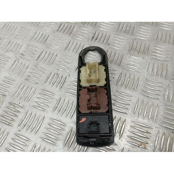 Mando Elevalunas Delantero Izquierdo Para Renault Captur
