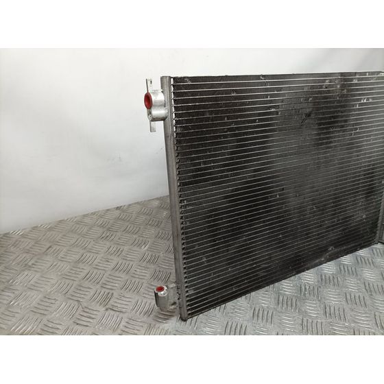 Condensador / Radiador Aire Acondicionado Para Renault Captur