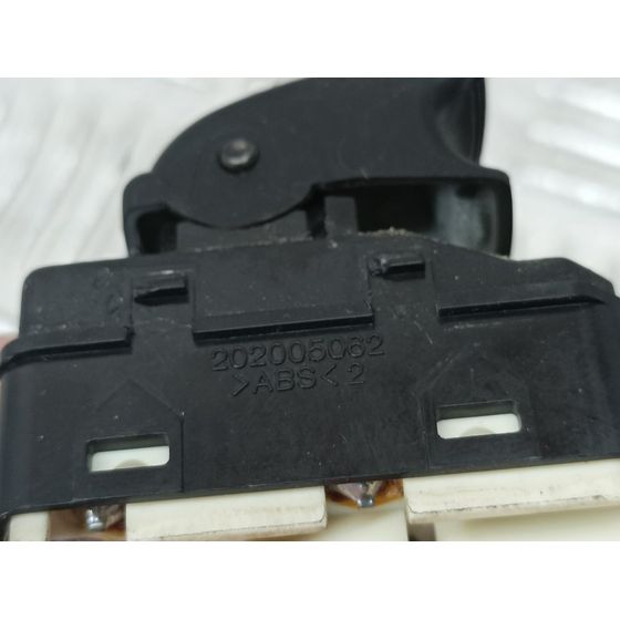 Mando Elevalunas Delantero Izquierdo Para Chevrolet Aveo