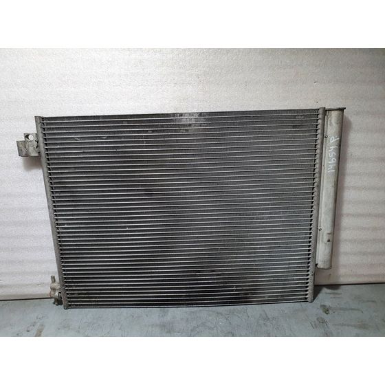 Condensador / Radiador Aire Acondicionado Para Renault Clio Iv