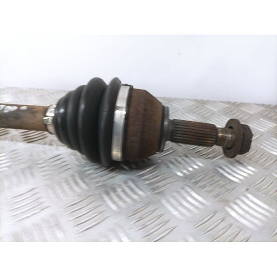 Transmision Delantera Derecha Para Ford Focus Berlina