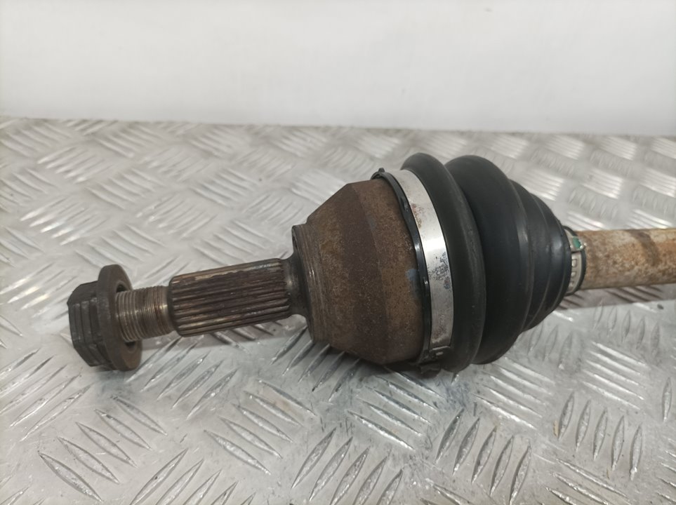 Transmision Delantera Izquierda Para Ford Focus Berlina