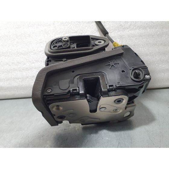 Cerradura Puerta Trasera Izquierda  Para Opel Astra K Sports Tourer