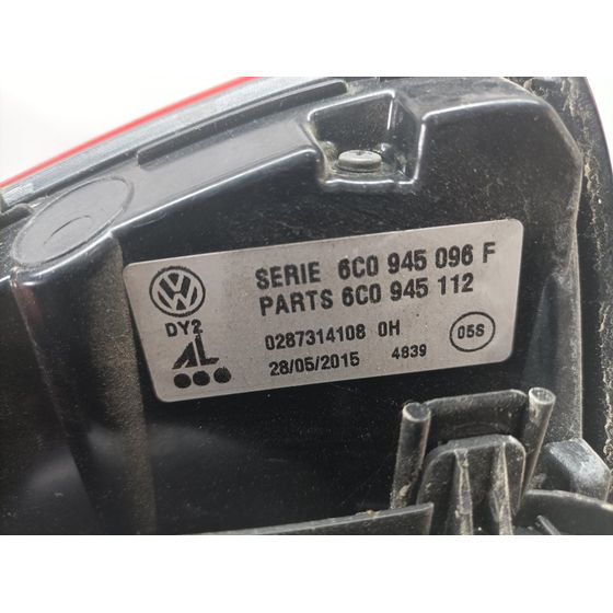 Piloto Trasero Derecho para Volkswagen Polo (6C1)