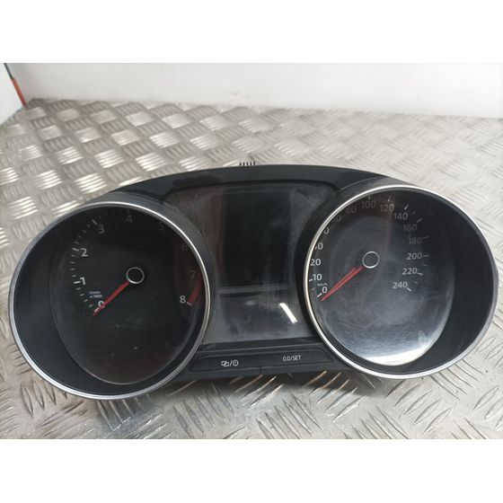 Cuadro Instrumentos Para Volkswagen Polo