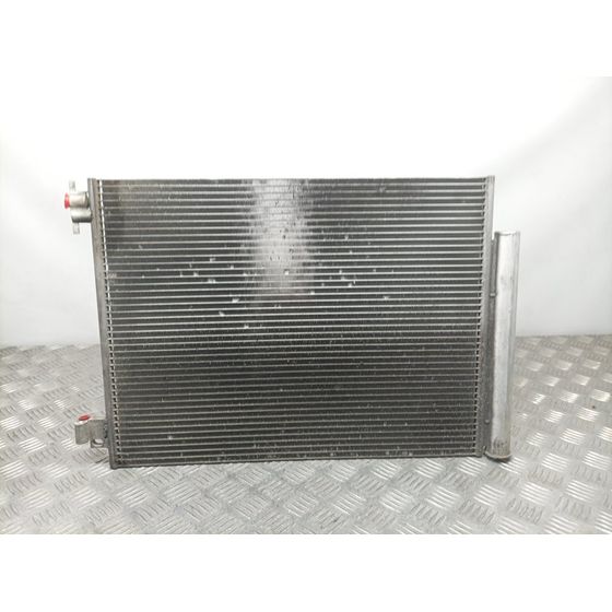 Condensador / Radiador Aire Acondicionado Para Renault Clio Iv