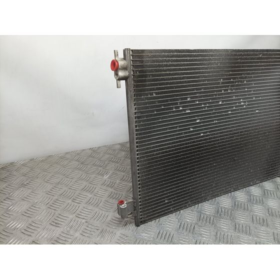 Condensador / Radiador Aire Acondicionado Para Renault Clio Iv
