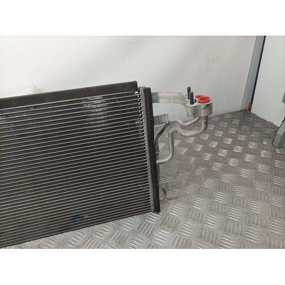 Condensador / Radiador Aire Acondicionado Para Hyundai I30