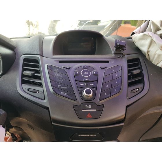 Sistema Audio / Radio Cd Para Ford Fiesta
