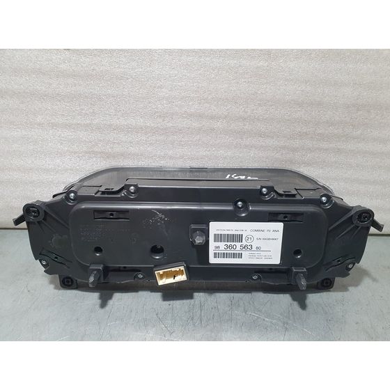 Cuadro Instrumentos Para Peugeot 2008