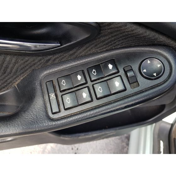 Mando Elevalunas Delantero Izquierdo Para Bmw Serie 5 Berlina