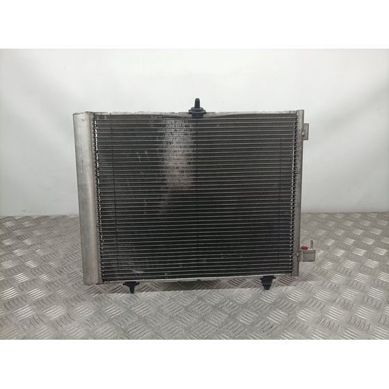 Condensador / Radiador Aire Acondicionado Para Peugeot 208