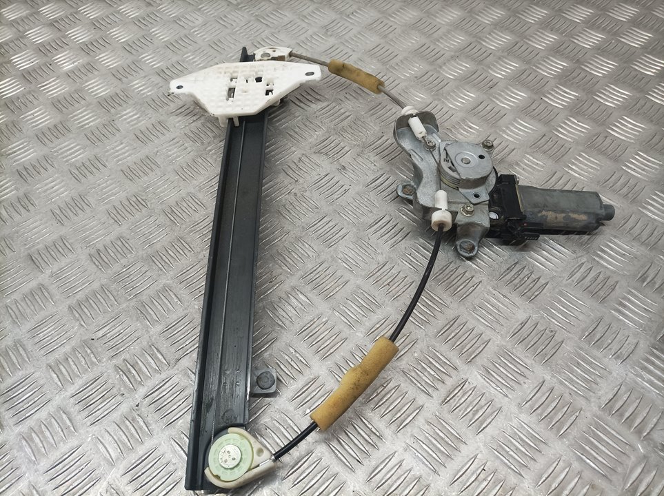 Elevalunas Trasero Izquierdo para Ssangyong Rodius