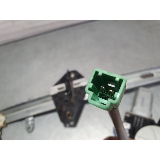 Elevalunas Delantero Derecho Para Honda Cr-V