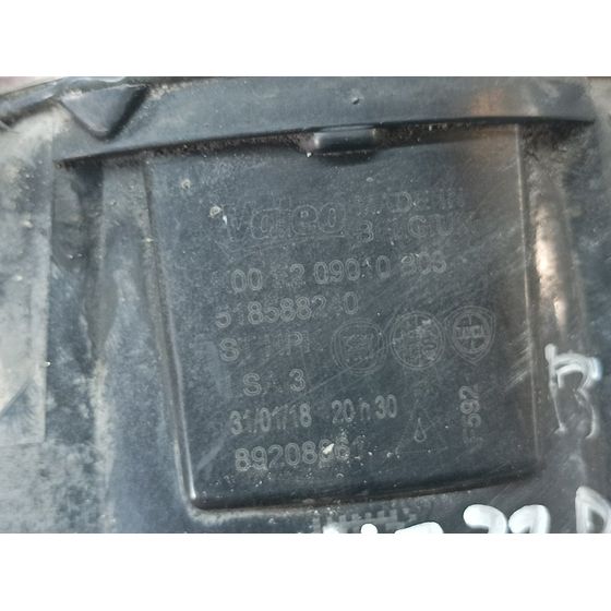 Faro Antiniebla Izquierdo Para Fiat Tipo Ii Fam
