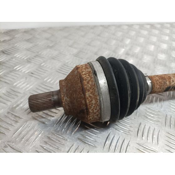 Transmision Delantera Izquierda Para Ford Focus Lim.